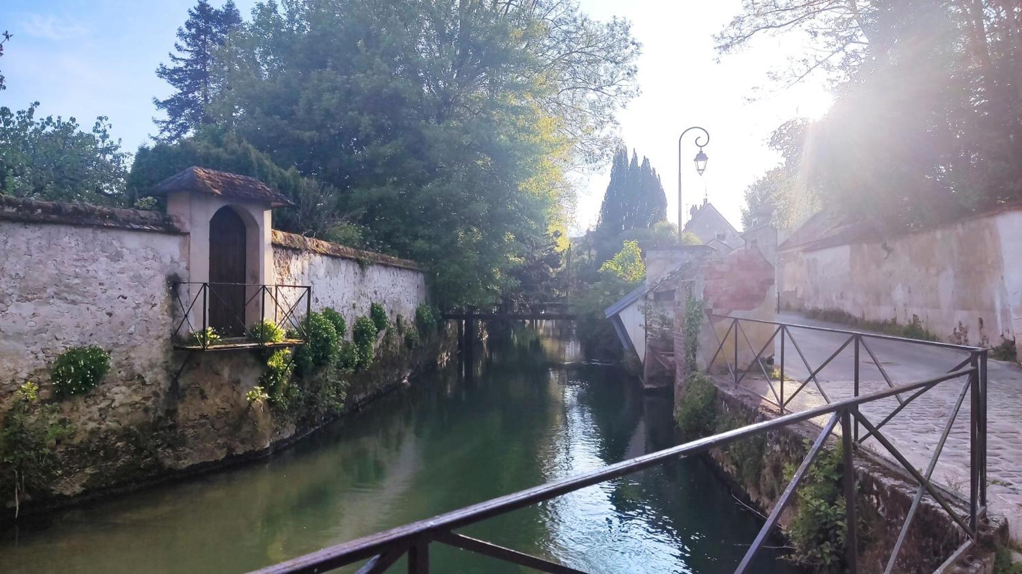 Romantic Room - Studio Jardin - Proche Disneyland Paris Crecy-la-Chapelle Exterior foto